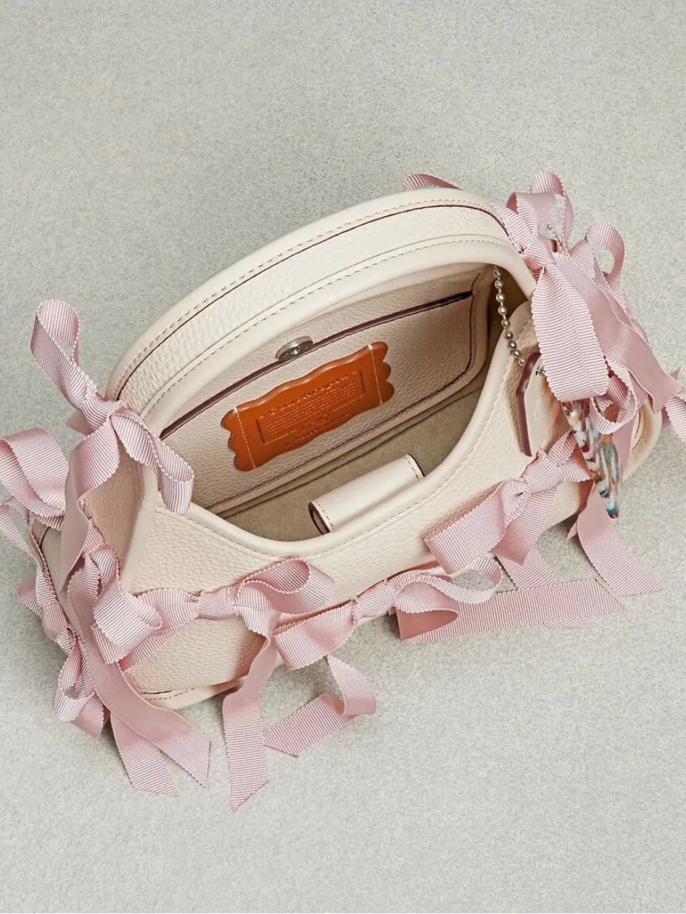 Coach Ergo Bag In Leather With Allover Bows - Picture 3 of 7